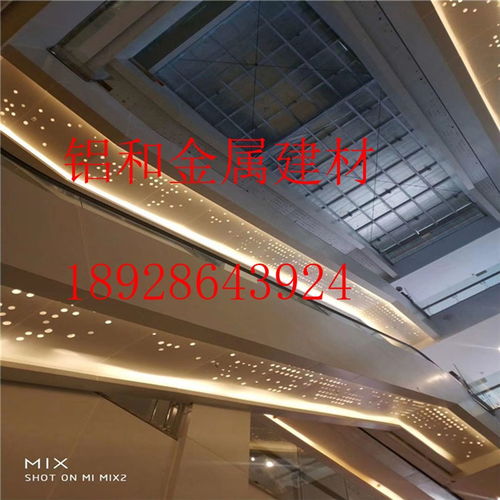 安徽復(fù)合蜂窩鋁板價(jià)格